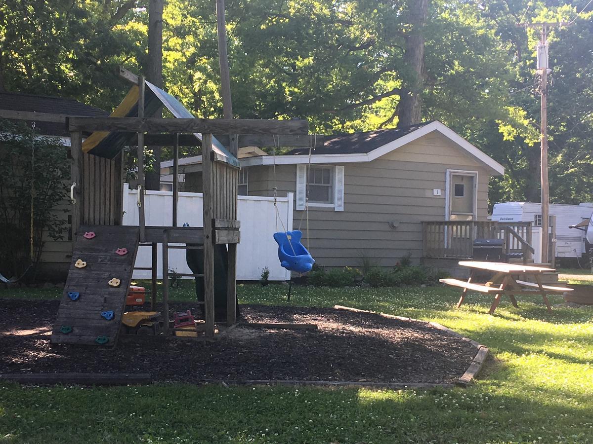 Shade Acres Campgound And Cottages Catawba Island Exterior photo